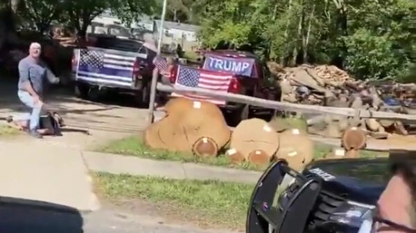 Trump-fans doen arrestatie van George Floyd na tijdens BLM-protest