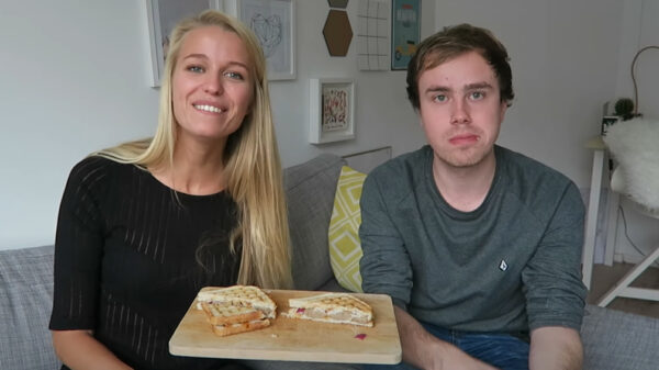 Dikke kater? Knutsel dan nu de Tosti Frikandel Speciaal in elkaar