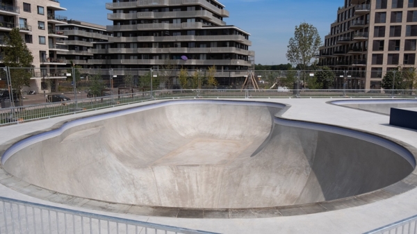 Sick: het grootste skatepark van Nederland ligt in Amsterdam en gaat vrijdag open