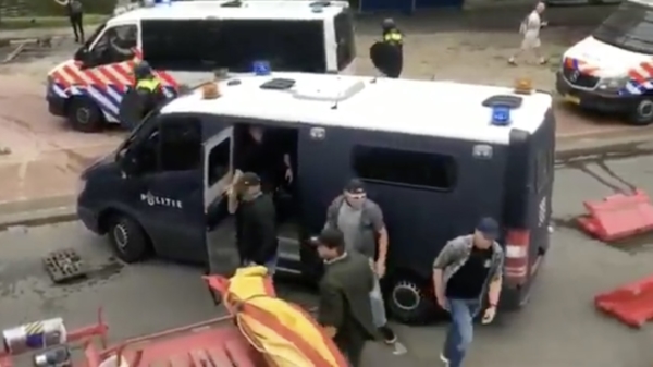 Video: waren undercover politieagenten de aanstichters van geweld in Den Haag?