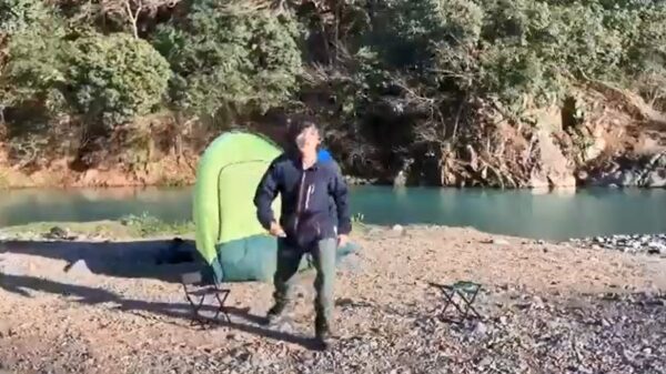 De eerste keer zonder ouders kamperen is nog best even wennen