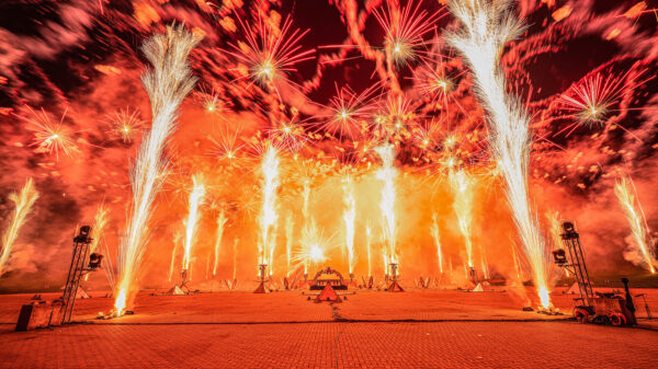 De eindshow van Defqon.1 ziet er ook in coronatijd gruwelijk vet uit