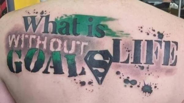 De memo dat tatoeages permanent zijn is niet bij iedereen aangekomen