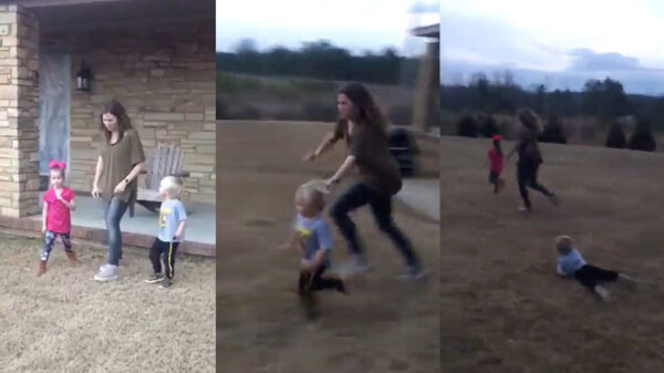 Moeder leert kinderen belangrijke levensles tijdens hardloopwedstrijd