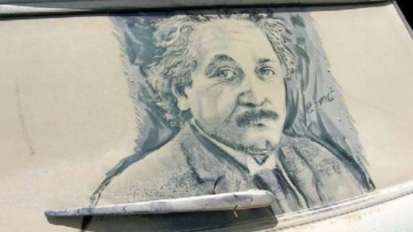 Voor sommige kunstenaars is een smerige auto een perfect canvas