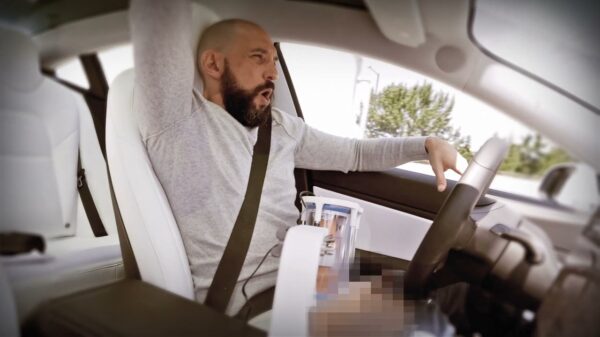 Met de Automoblow hoef je jezelf in een zelfrijdende auto NOOIT te vervelen