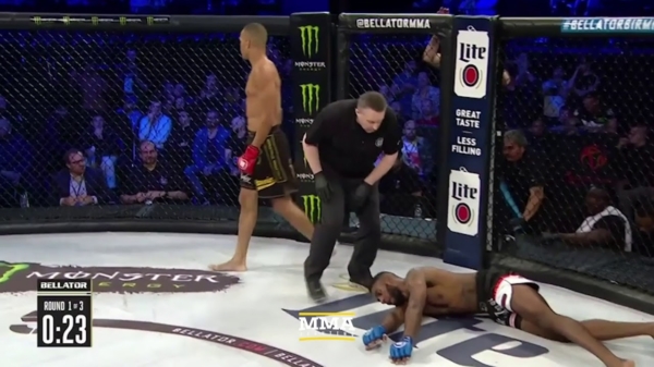 MMA'er Raymond Daniels zorgt voor spectaculaire K.O. tijdens Bellatorgevecht in Birmingham