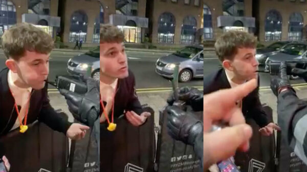 Web classic: die keer dat een zatlap op een walkie talkie moest blazen