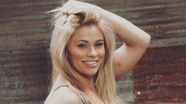 MMA-vechtster Paige van Zant weet het strakke beleid van Instagram prima te omzeilen