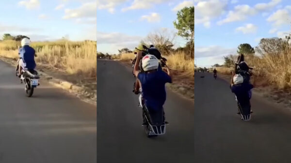 Motorrijder gooit er een prima wheelie uit maar faalt alsnog