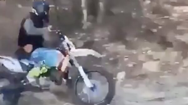 Ken je die truc met de verdwijnende crossmotor?