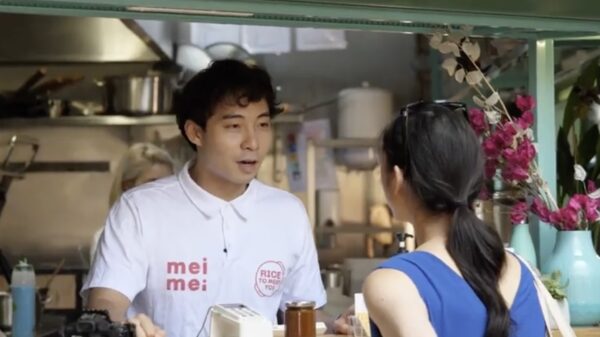 Ken je die mop dat een vegan bij 'Uncle Roger' eten komt bestellen?