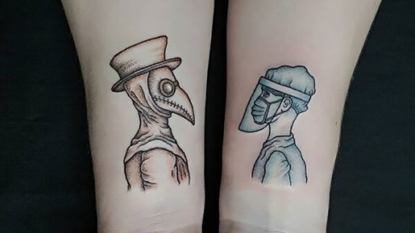 Liefhebbers van tatoeages komen weer volledig aan hun trekken (174)