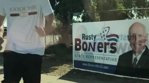 Wat kinderachtig gvd: een verkiezingsbord aanpassen