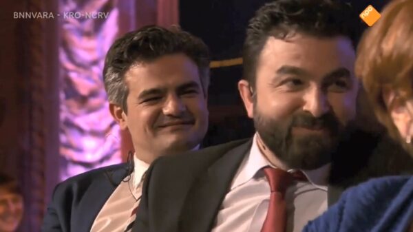 Martijn Koning maakt politieke partij Denk op hilarische wijze belachelijk