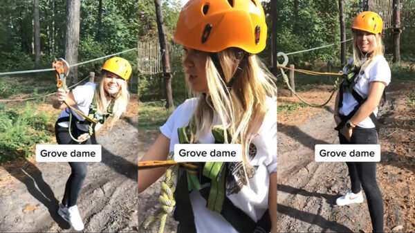 Grove Kelly heeft ietwat last van het tuigje na een ritje op de zipline