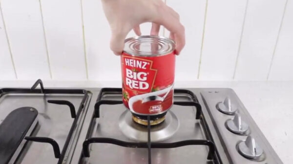 Dankzij deze lifehack heb je geen blikopener meer nodig