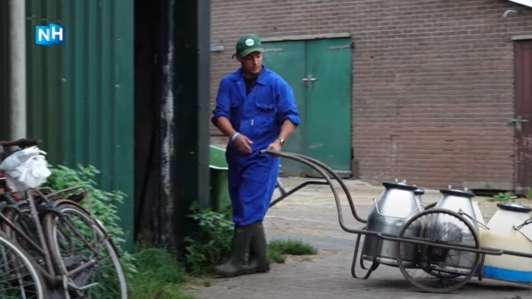 De 22-jarige Ayoub uit Amsterdam-Oost is een trotse boer