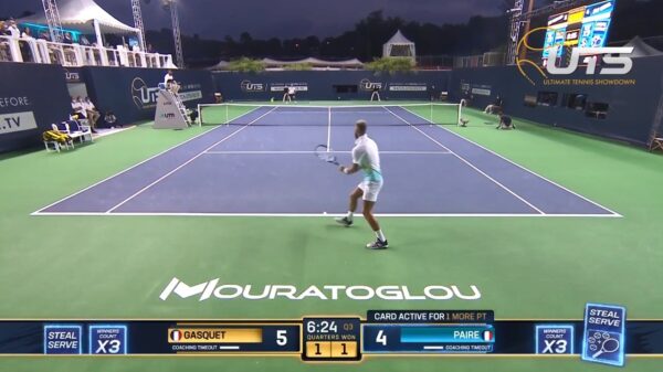 Bazenactie: Benoit Paire trollt tegenstander door een snoeiharde smash te faken