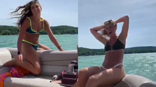 Poseren op een bootje is zo makkelijk nog niet