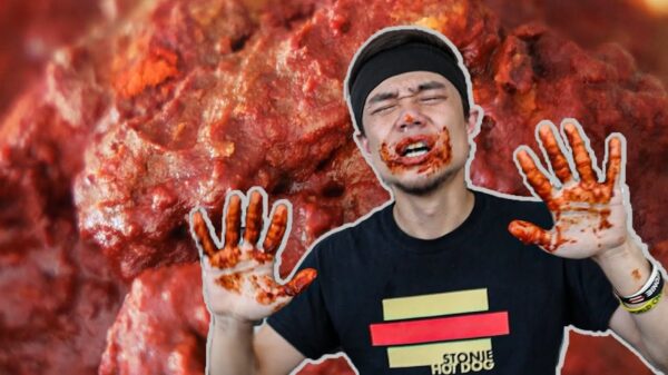 Wedstrijdeter Matt Stonie gaat met de 'Hellfire Wings' voor zijn meest pittige uitdaging ooit