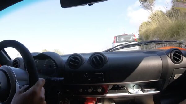 Een ouderwets stukje racen met een Lotus Exige sport 380 op Sicilië