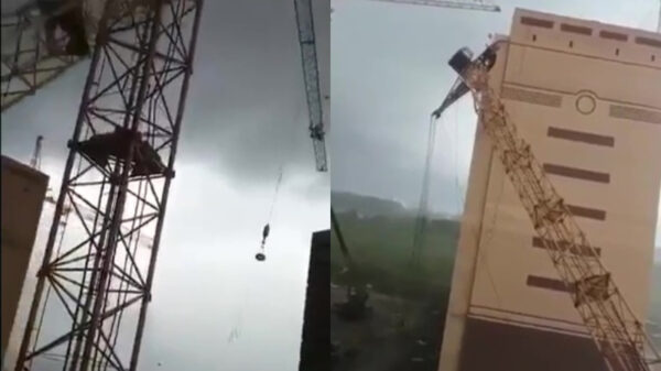 Russische storm blaast complete kraan omver