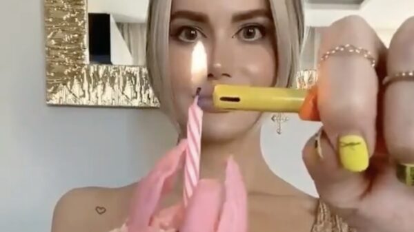 De truc met de zwevende kaars