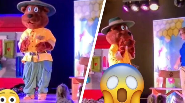 Bollo de Beer geeft zichzelf iets te bloot tijdens voorstelling