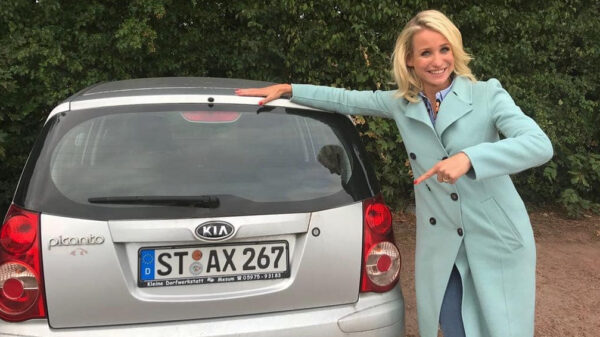 Heren opgelet: Dionne Stax is weer vrijgezel