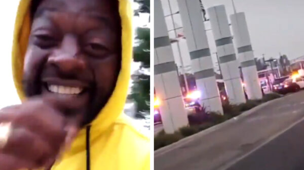 Omstanders filmen aanslag op agenten in Los Angeles en hebben de grootste lol