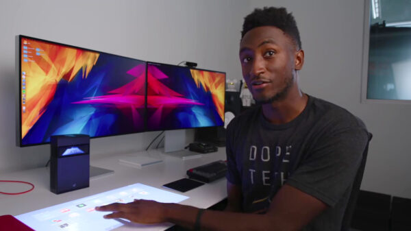 Hebb0n: met deze projector tover je elk oppervlak om in een touchscreen