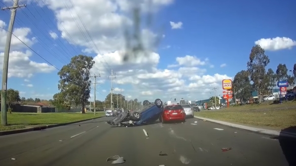 Hoe één stuurmansfout ervoor zorgt dat er 5 auto's in de kreukels liggen